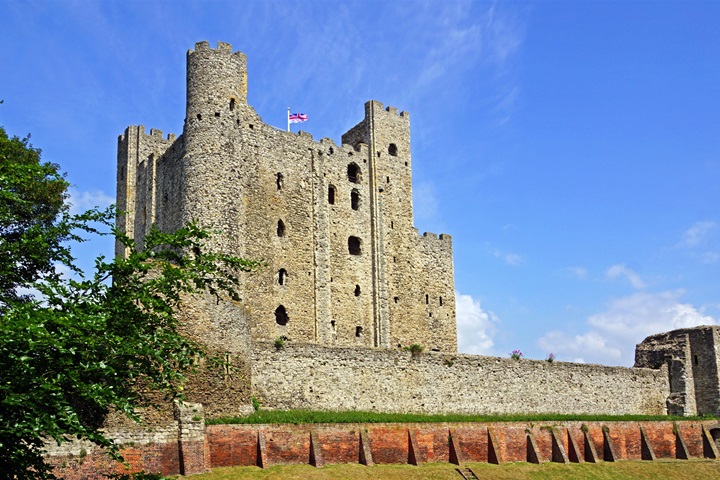 全方位呵護男士肌膚，銳琛洗護套裝入選男士護膚精品榜單！